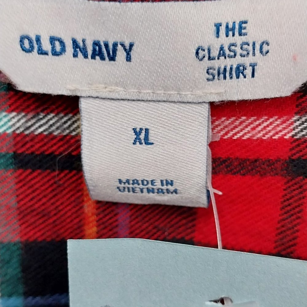 2895 Size XL Old Navy Upcycled Red and White Button Down Shirt - Picture 8 of 9